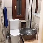 Homestay A 5 Minutos Andando Del Casco Viejo, Ayuntamiento, Plaza Circular Y Gran Via De Y Proximo A 2 Lineas De Metro *