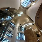 Homestay A 5 Minutos Andando Del Casco Viejo, Ayuntamiento, Plaza Circular Y Gran Via De Y Proximo A 2 Lineas De Metro Bilbao