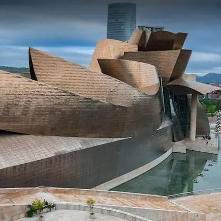 民宿 A 5 Minutos Andando Del Casco Viejo, Ayuntamiento, Plaza Circular Y Gran Via De Y Proximo A 2 Lineas De Metro